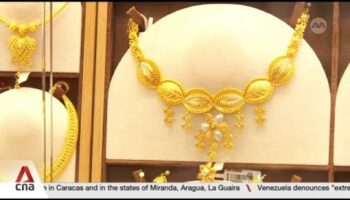 Розничные продавцы обновляют продукты и принимают товар на обмен, чтобы привлечь клиентов, пострадавших от стремительного роста цен на золото.