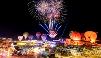 Сингха Парк Чианграй отмечает 10 лет фестиваля воздушных шаров крупнейшим воздушным шоу в АСЕАН