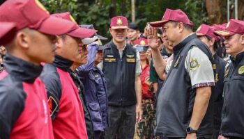 Сучарт приказывает усиливать меры по предотвращению лесных пожаров и дымки, так как сухой сезон увеличивает риск PM2.5