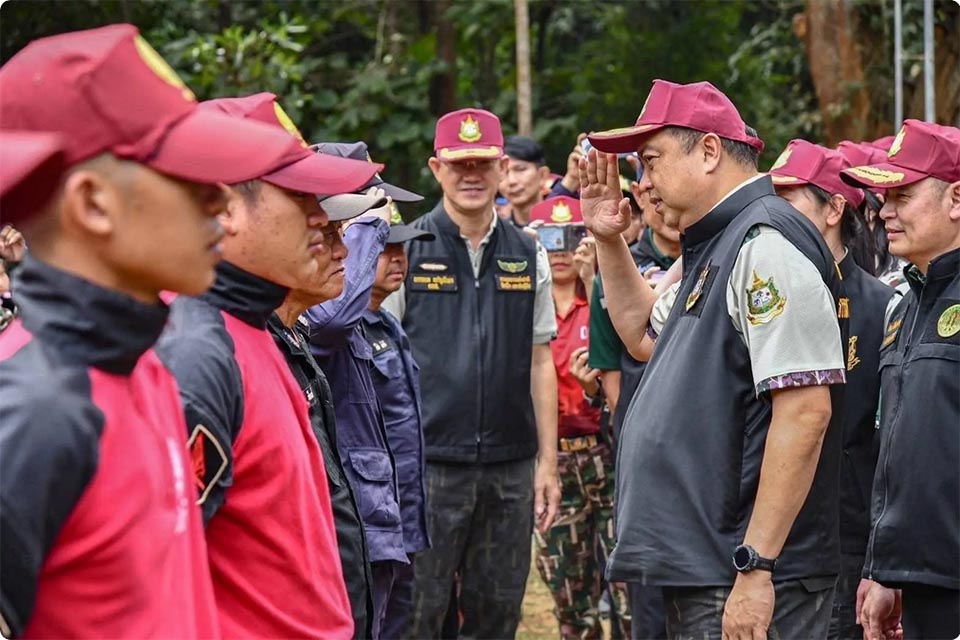 Сучарт приказывает усиливать меры по предотвращению лесных пожаров и дымки, так как сухой сезон увеличивает риск PM2.5