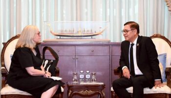 Таиланд запрашивает разъяснения у США по поводу сообщаемого приостановления выдачи иммиграционных виз