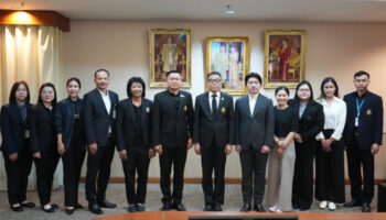 Тайское избирательное учреждение обучает партии в Meta перед предстоящими выборами