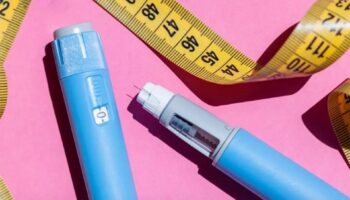 Тайское FDA предупреждает общественность о неправомерном использовании инъекционных ручек для похудения, рекламируемых в интернете