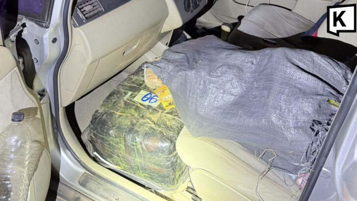 Трое арестованы, когда полиция перехватывает крупную партию метамфетамина