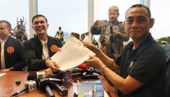 Адвокат требует расследования в отношении экс-аббата