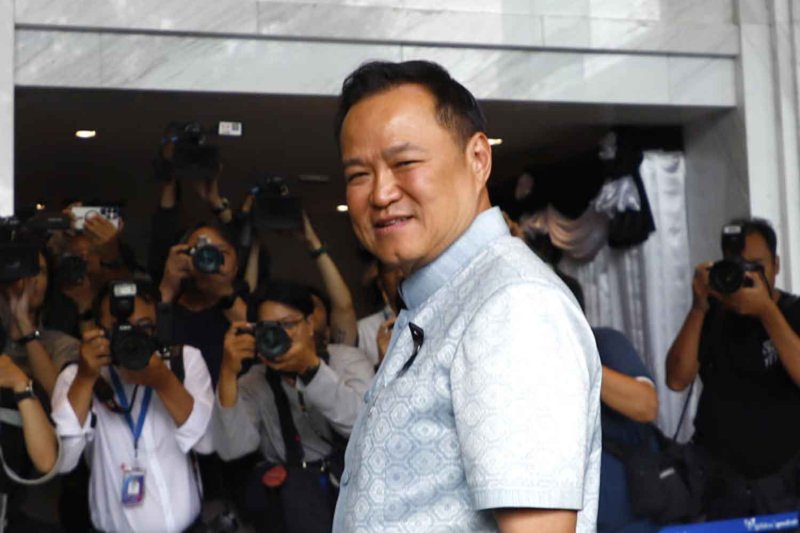 Анутин отрицает, что соглашение о коалиции на 300 мест завершено