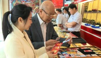 Высокие цены на золото тускнут блеск Китайского Нового года, продажи ожидаются с падением на 10 процентов