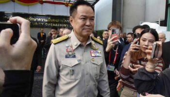 Две мини-партии поддержали коалицию во главе с Bhumjaithai