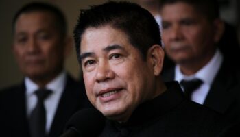 Держание союзников отдельно