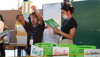 ЕК заказывает пересчет голосов на девяти дополнительных избирательных участках в пяти провинциях