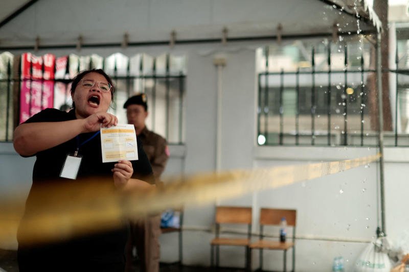 Избиратели считают, что выборы нечисты, избирком не справляется с борьбой с мошенничеством.