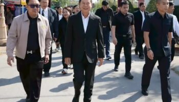 Избирательная комиссия проверяет готовность страны к досрочному голосованию