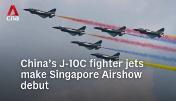Китайские истребители J-10C дебютируют на авиашоу в Сингапуре