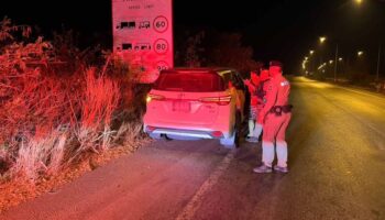 Незаконно задержанные китайцы с сотнями мобильных телефонов