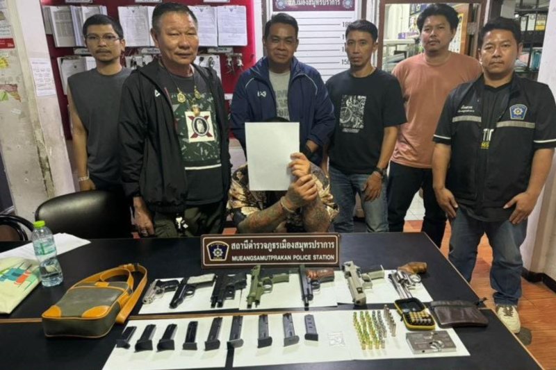 ‘Одержимый’ стрелок вызывает волнение в доме семьи Асавхаме