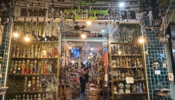 Онлайн-шторм из-за платы за вход в 40 бат в магазине керамики на Пхукете