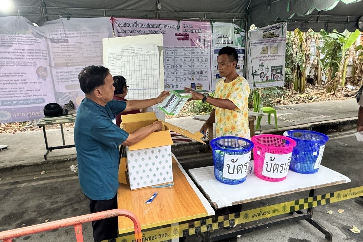 Партия народу призывает пересчитать голоса и требует расследования предполагаемых нарушений на выборах