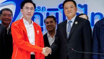 Переговоры коалиции Bhumjaithai натолкнулись на затруднения