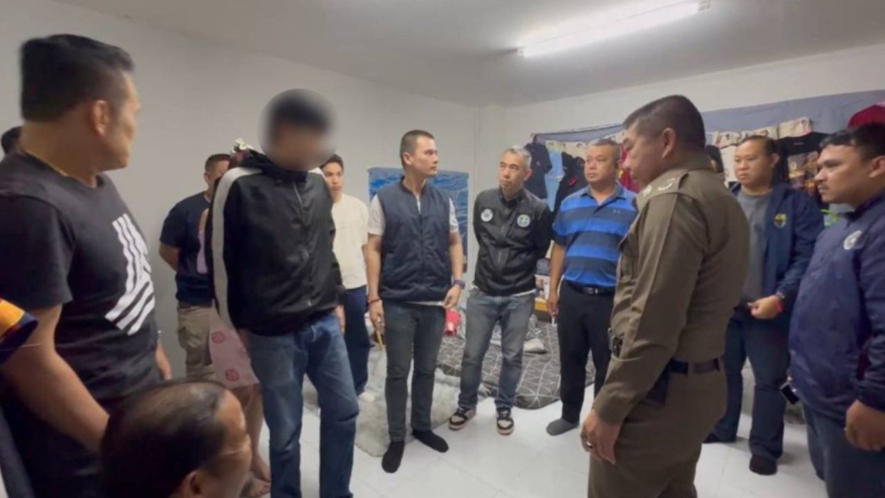 Подросток арестован за смертельное ножевое ранение полицейского в Самутпракане