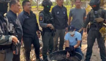 Полиция арестовала подозреваемого в ограблении золота на 1,9 миллиона бат