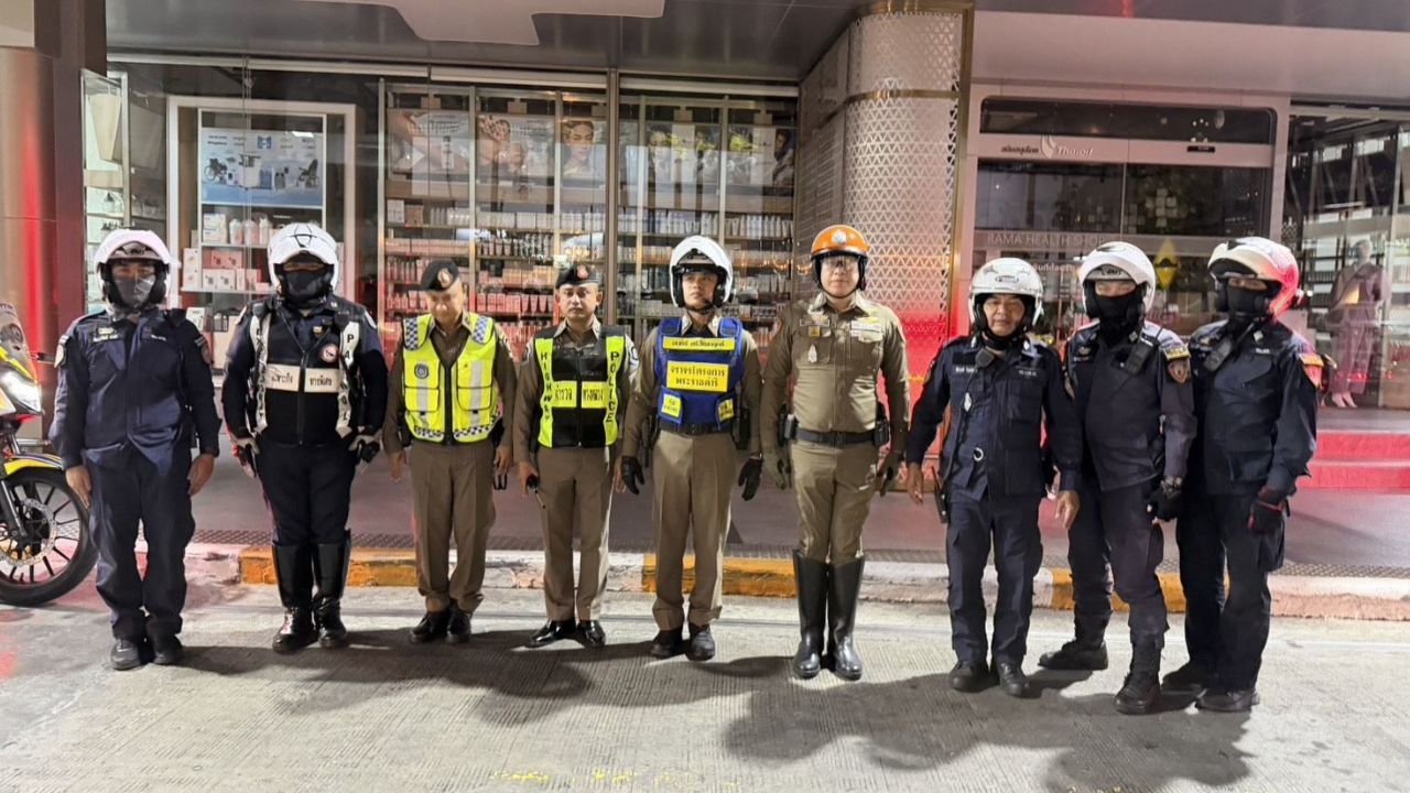 Полиция дорожного движения Бангкока доставила два сердца за одну ночь для трансплантации