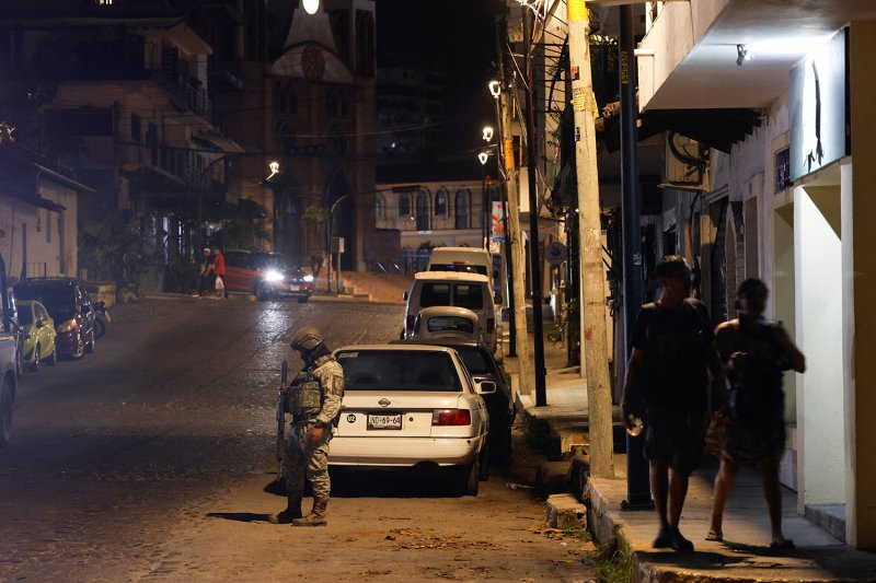 Предупреждение о путешествиях для тайцев, посещающих раздираемую войной Мексику