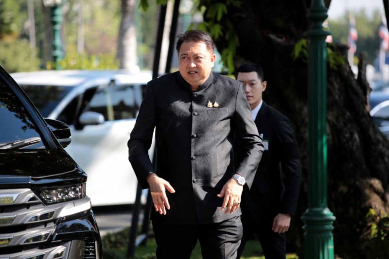 Противники требуют пересчета голосов в округе Чонбури, выигранном заместителем премьер-министра