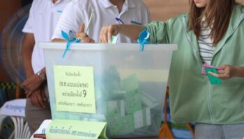 Результаты опросов сертифицированы в 396 избирательных округах