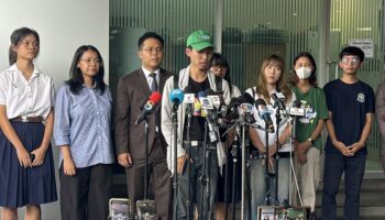 Студенческие активисты из девяти университетов оспаривают выборы 8 февраля в Административном суде из-за проблем с отслеживанием бюллетеней.