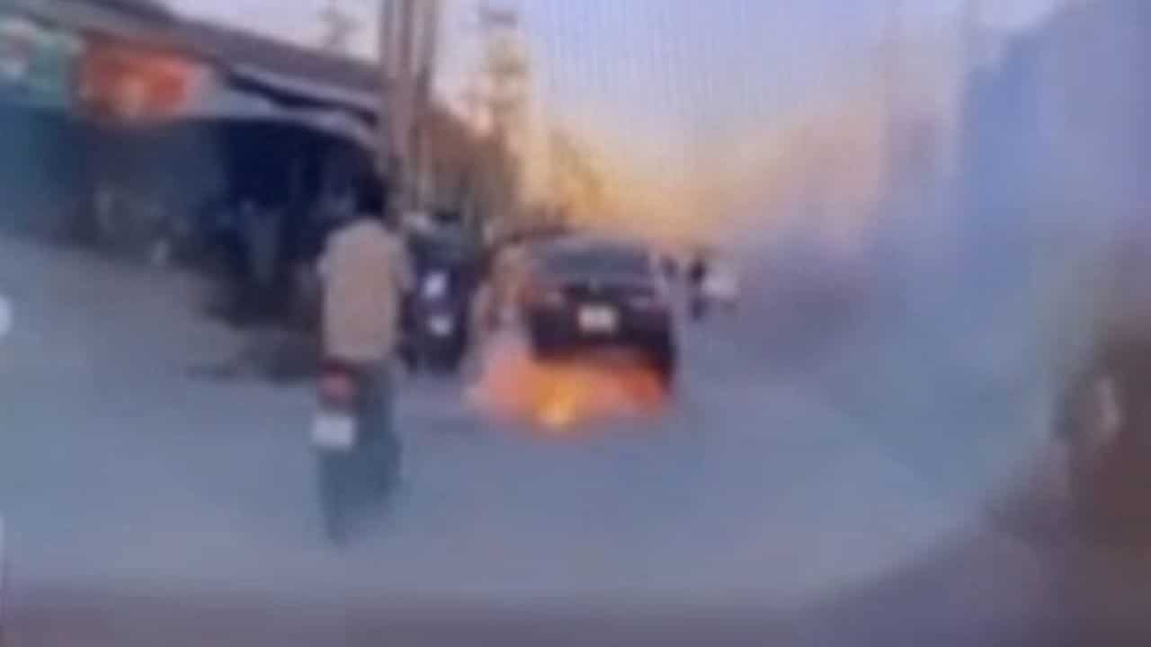 Тайская жена арестована за то, что заложила бомбу в машину любовницы мужа