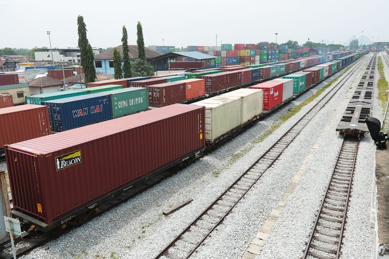 Третье слушание по вопросу связи с Перлисом