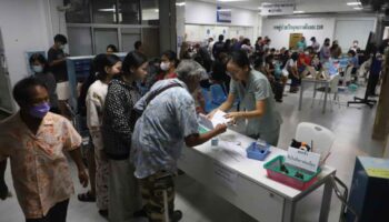 Финансовые трудности больниц давят на министра