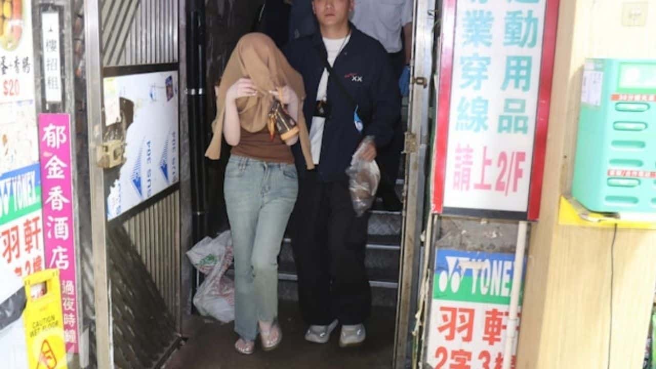 2 тайские трансженщины арестованы за нападение на высокие каблуки в Гонконге