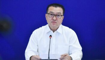 20 тайских моряков спасены в Омане, поиски троих пропавших без вести продолжаются после атаки на грузовое судно