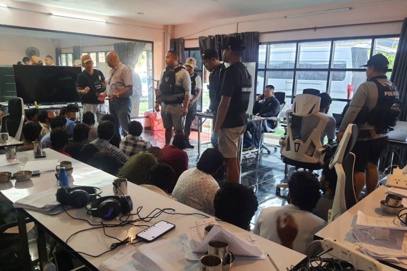 25 индийцев арестованы в Паттайе в результате рейда на онлайн-игры на деньги