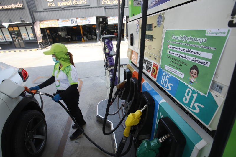 3 Таиландец осуждены за контрабанду более дешёвого бензина из Малайзии