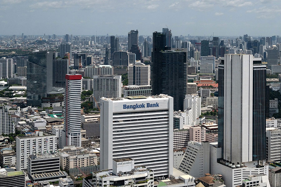 BOT ужесточает правила наличных, требует проверки удостоверений личности и помечает транзакции свыше 5 миллионов бат как высокие риски