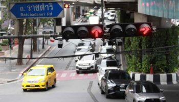 Адаптивные световые системы, настроенные для облегчения загрузки в Бангкоке