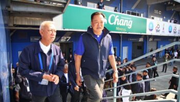 Бхумджайтай впервые пересмотрит министерства, планирует одностороннее инвестиционное обслуживание