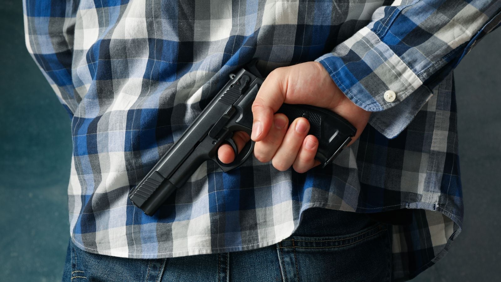 В муанге Тонг Тани раздались выстрелы в перестрелке в кондоминиуме