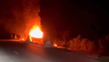 В Паттани сожжены строительные машины.