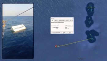 Два дрейфующих в море контейнера обнаружили у Симиланов