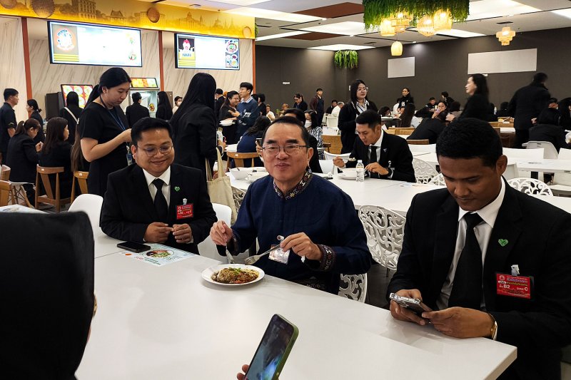 Законодатели призвали сократить квоту помощников