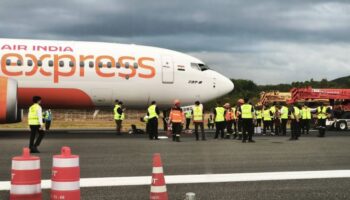 Закрытие аэропорта Пхукета затронуло 18 тысяч пассажиров