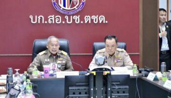 Королевские водные проекты в Пхетчабарі продолжают развиваться с высоким уровнем инспекции работ по оказанию помощи в условиях засухи и инфраструктурным работам.