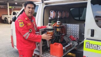 Лидер спасательной службы призывает автозаправочные станции смягчить ограничения для ambulances