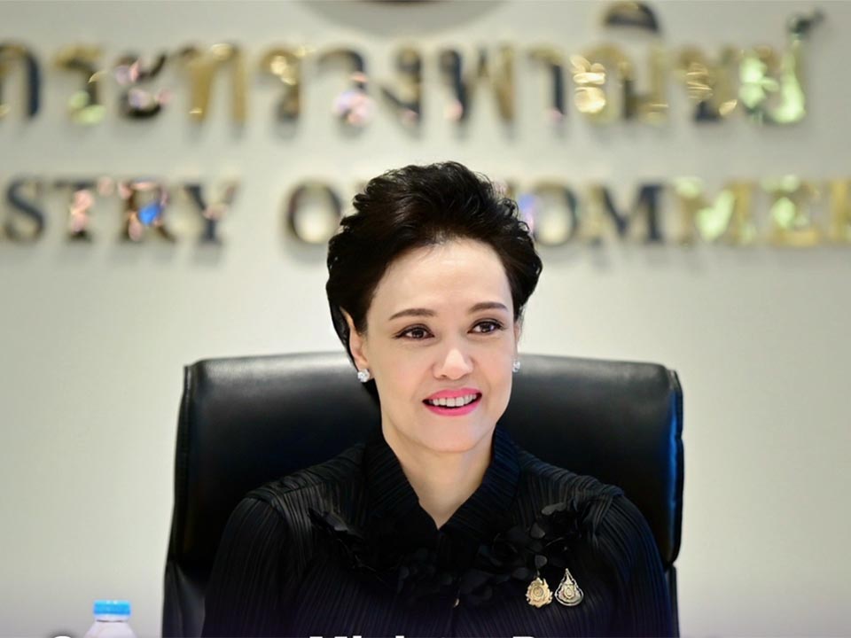 Министр торговли Таиланда предлагает реформу системы закупки ароматического кокоса для стабилизации цен