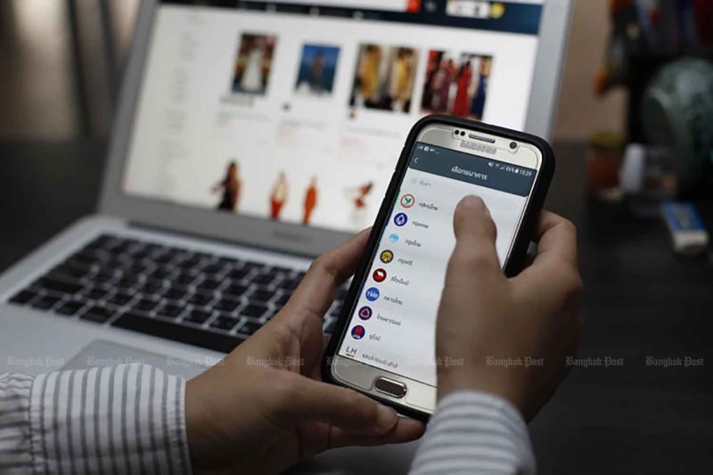 Молодежь все чаще становится объектом нападения, так как мошенники используют новые тактики, основанные на страхе.