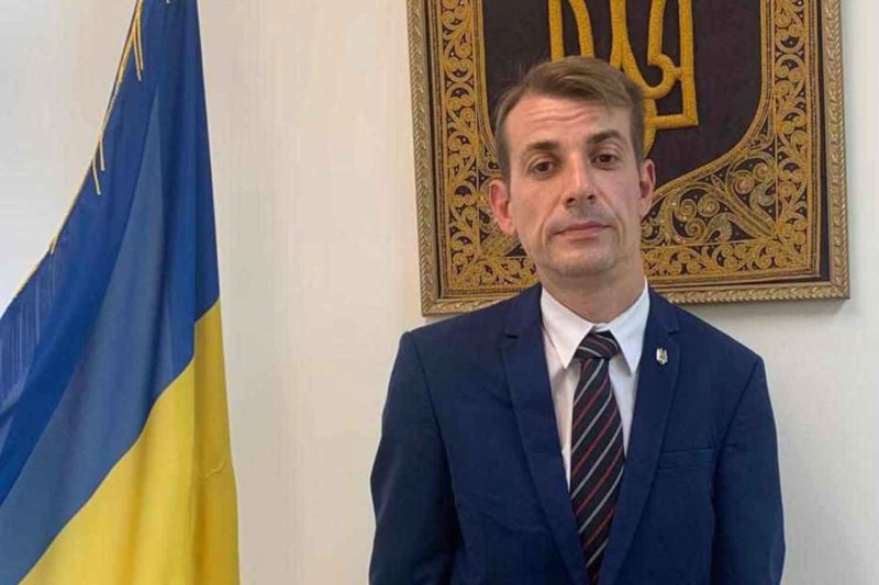 Необходима помощь в сфере энергетики, 'принципиальная дипломатия'