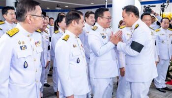 Новый кабинет Анутина получил королевское одобрение